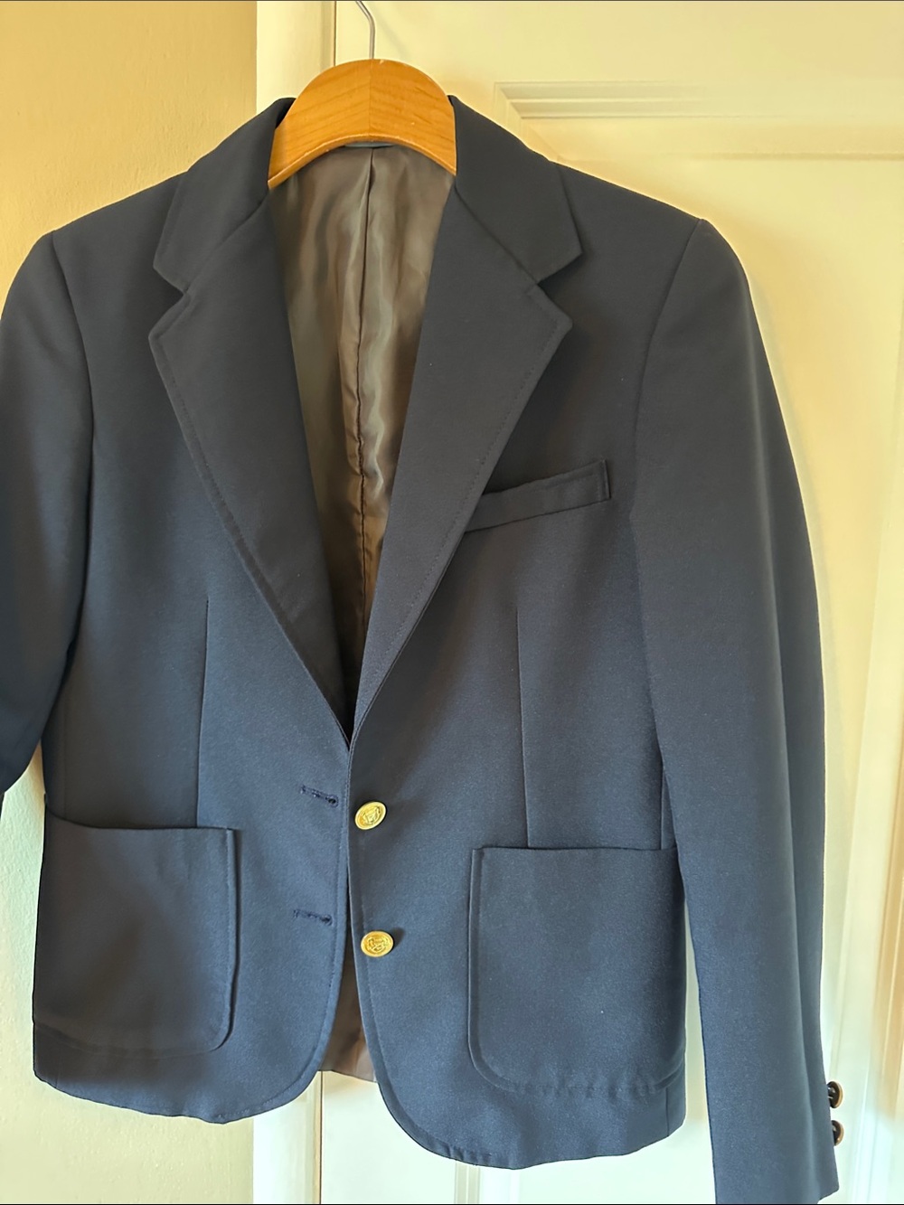 EliteStyle Navy Blazer with Gold-Tone Buttons